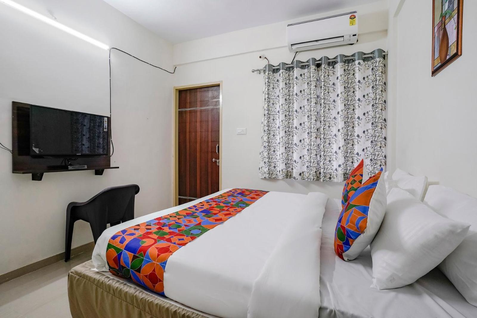 Hotel Comfort Caves ナーシク エクステリア 写真